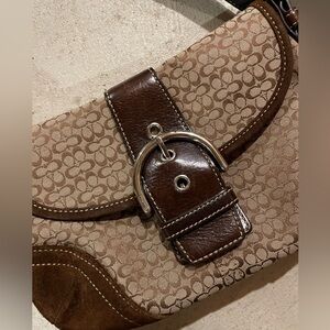 COACH BROWN HOBO SHOULDER BAG. VINTAGE AND AUTHENTIC